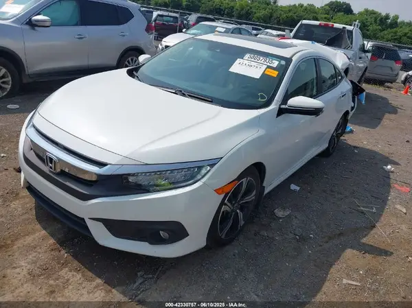 JHMFC1F99JX035723 2018 HONDA CIVIC - Image 2
