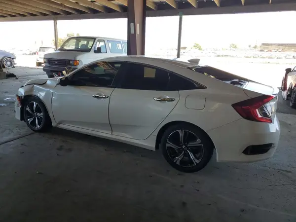 JHMFC1F9XJX022253 2018 HONDA CIVIC - Image 2