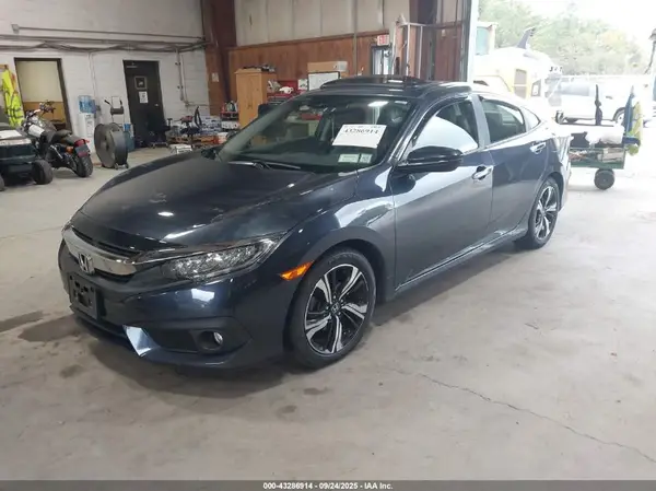 JHMFC1F9XJX041448 2018 HONDA CIVIC - Image 2