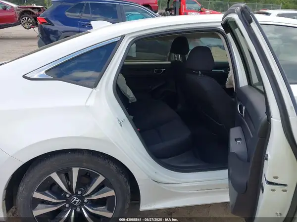 JHMFE1F71NX008899 2022 HONDA CIVIC - Image 8