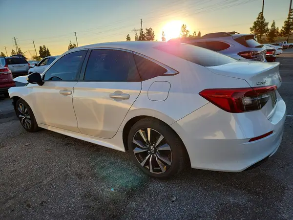 JHMFE1F73NX005793 2022 HONDA CIVIC - Image 2