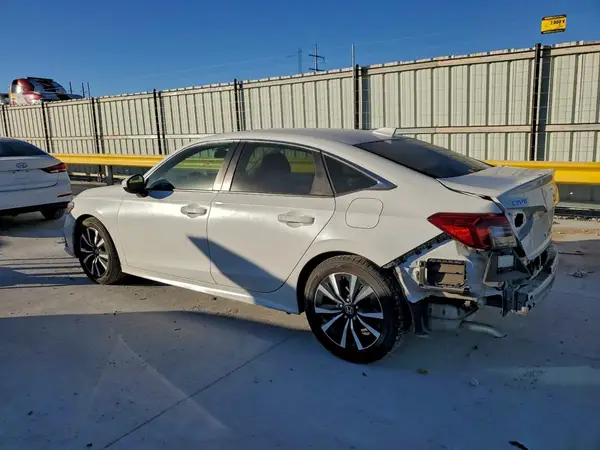 JHMFE1F76NX000877 2022 HONDA CIVIC - Image 2