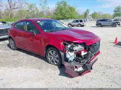 JM1BM1J70G1331132 2016 MAZDA 3
