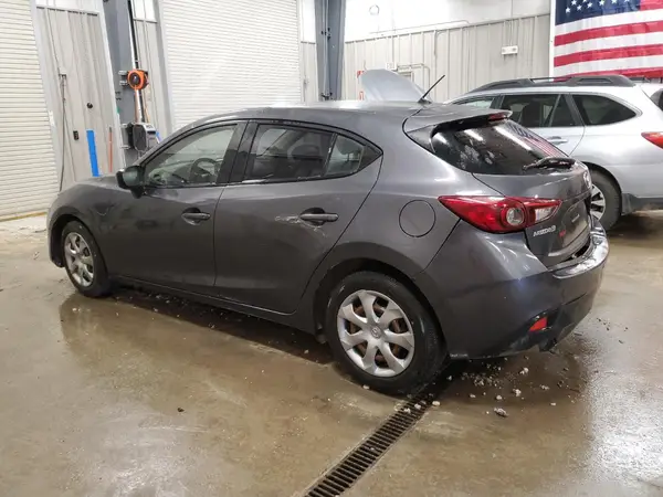 JM1BM1J72G1305499 2016 MAZDA 3 - Image 2