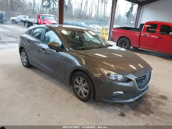 JM1BM1J72G1337594 2016 MAZDA 3 - Image 1