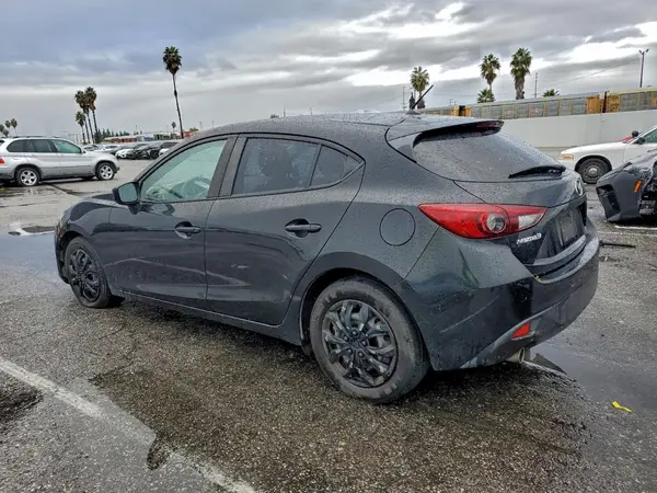 JM1BM1J78G1307578 2016 MAZDA 3 - Image 2