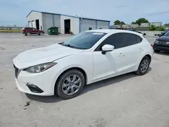 JM1BM1J78G1324154 2016 MAZDA 3