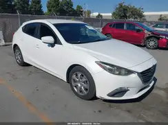 JM1BM1J78G1333551 2016 MAZDA 3