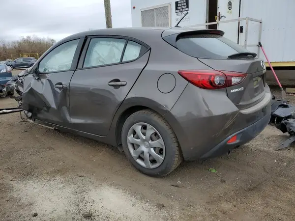 JM1BM1J7XG1329257 2016 MAZDA 3 - Image 2