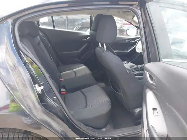 JM1BM1K73G1339336 2016 MAZDA 3 - Image 8