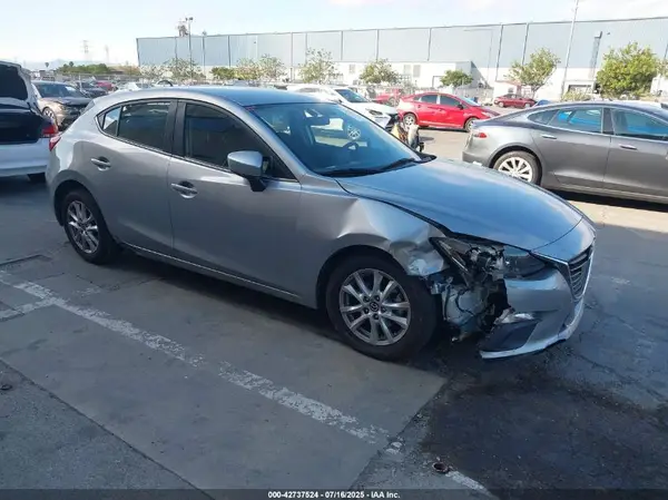 JM1BM1K74G1313926 2016 MAZDA 3 - Image 1