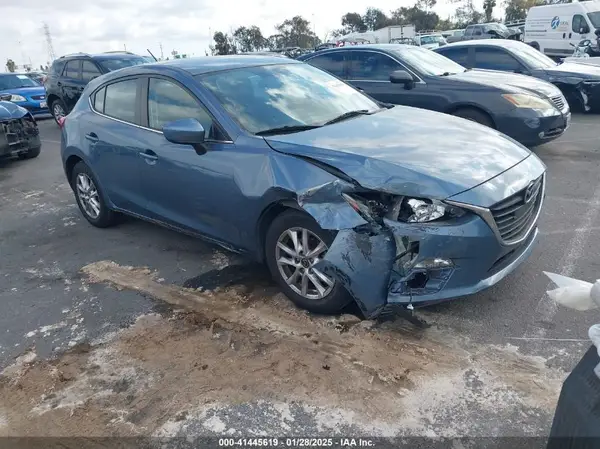 JM1BM1K74G1318916 2016 MAZDA 3 - Image 1