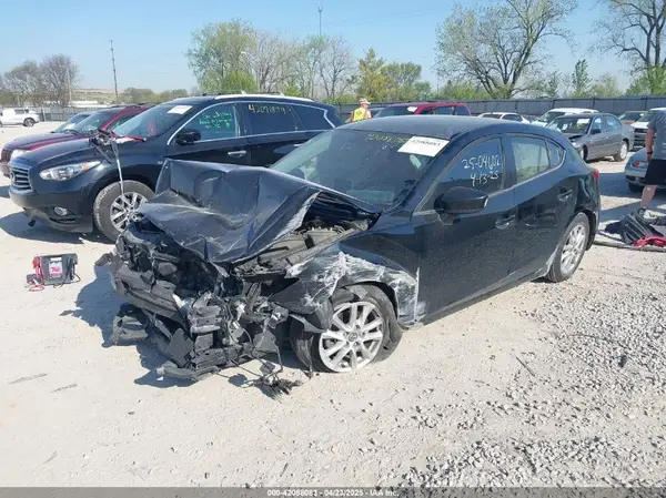 JM1BM1K74G1325333 2016 MAZDA 3 - Image 2