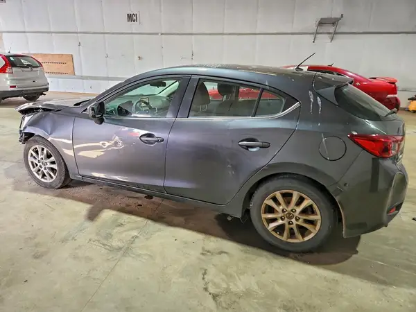 JM1BM1K74G1331357 2016 MAZDA 3 - Image 2