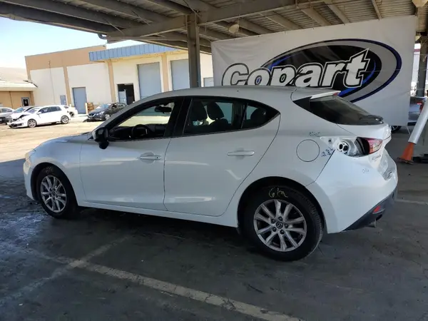 JM1BM1K79G1322024 2016 MAZDA 3 - Image 2