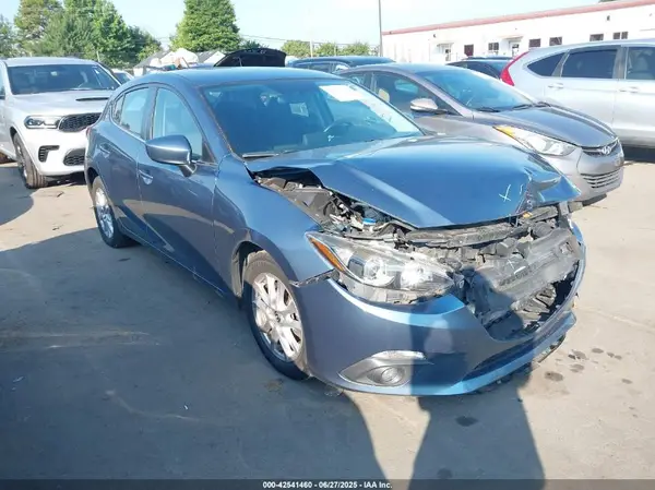 JM1BM1L70G1313825 2016 MAZDA 3 - Image 1
