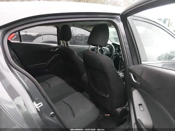 JM1BM1L72G1328147 2016 MAZDA 3 - Image 8