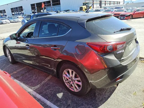 JM1BM1L72G1335650 2016 MAZDA 3 - Image 2