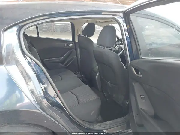 JM1BM1L76G1308290 2016 MAZDA 3 - Image 8