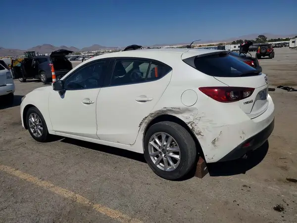 JM1BM1L76G1328040 2016 MAZDA 3 - Image 2