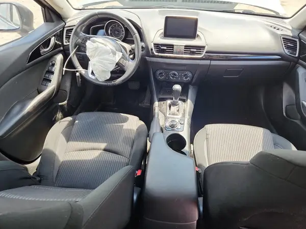 JM1BM1L76G1328121 2016 MAZDA 3 - Image 8