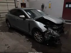 JM1BM1L7XG1319535 2016 MAZDA 3