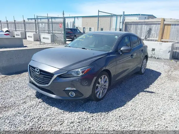 JM1BM1M30G1324996 2016 MAZDA 3 - Image 2
