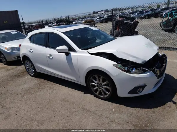 JM1BM1M32G1344960 2016 MAZDA 3 - Image 1