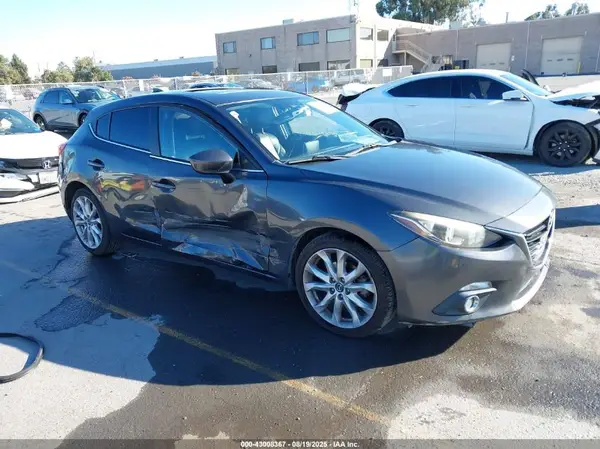 JM1BM1M34G1340814 2016 MAZDA 3 - Image 1