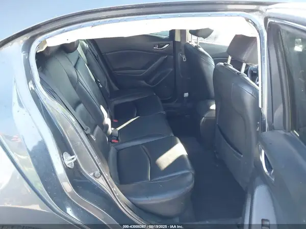 JM1BM1M34G1340814 2016 MAZDA 3 - Image 8