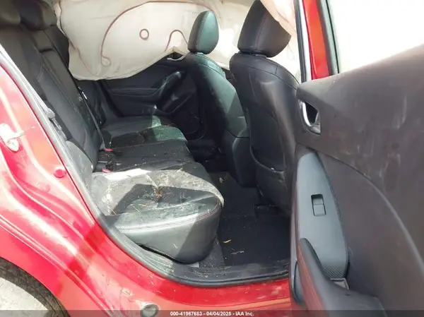 JM1BM1M3XG1295250 2016 MAZDA 3 - Image 8