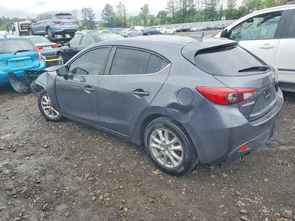 JM1BM1M72G1338465 2016 MAZDA 3 - Image 2