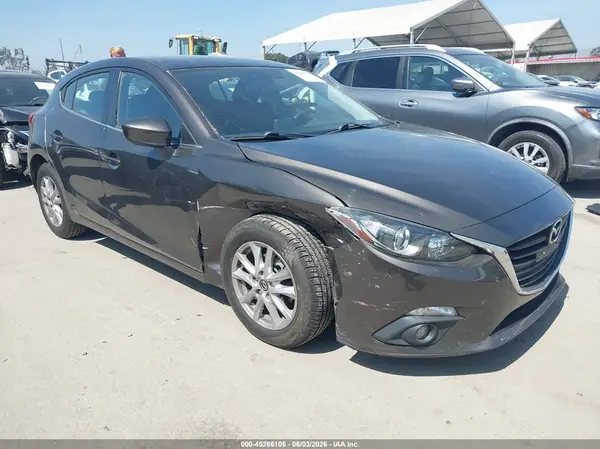 JM1BM1M73G1280835 2016 MAZDA 3 - Image 1