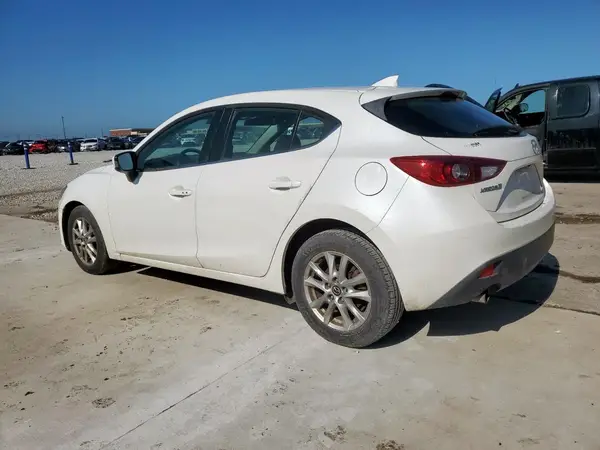 JM1BM1M73G1284559 2016 MAZDA 3 - Image 2