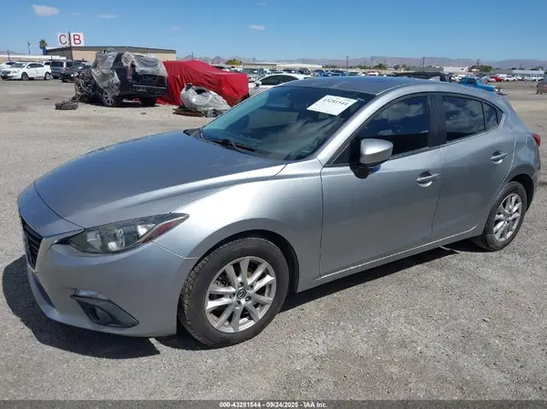 JM1BM1M74G1280939 2016 MAZDA 3 - Image 2