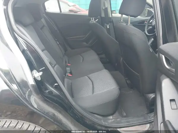 JM1BM1M76G1325895 2016 MAZDA 3 - Image 8