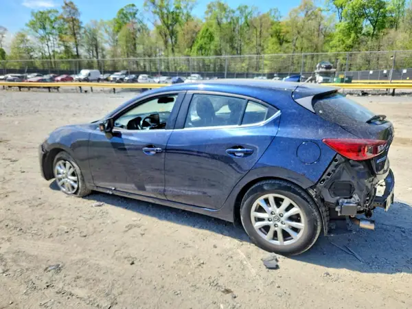 JM1BM1M77G1338140 2016 MAZDA 3 - Image 2