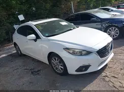 JM1BM1M78G1306152 2016 MAZDA 3