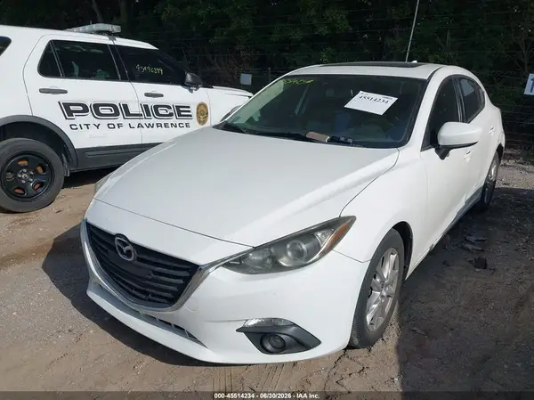 JM1BM1M78G1306152 2016 MAZDA 3 - Image 2