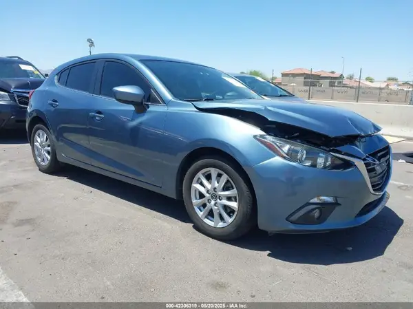 JM1BM1M78G1312887 2016 MAZDA 3 - Image 1