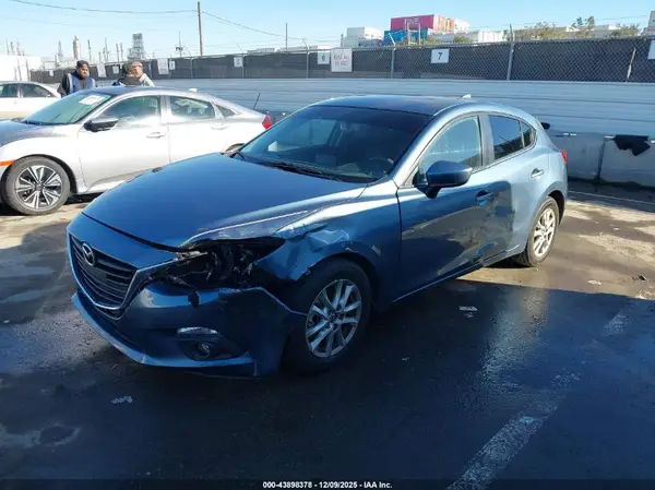 JM1BM1M79G1280516 2016 MAZDA 3 - Image 2