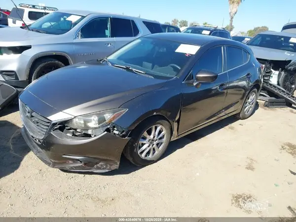 JM1BM1M79G1317192 2016 MAZDA 3 - Image 2