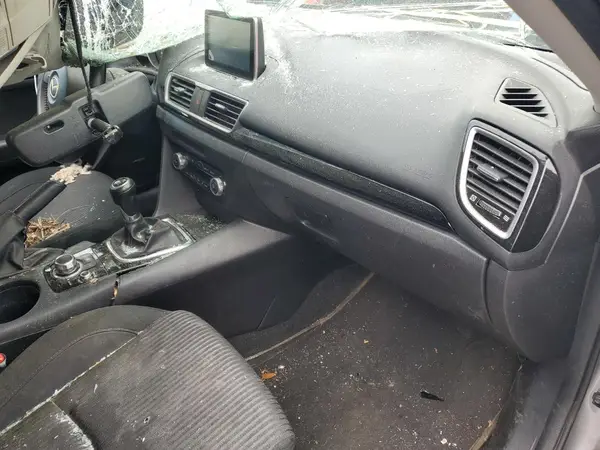 JM1BM1M79G1317970 2016 MAZDA 3 - Image 8