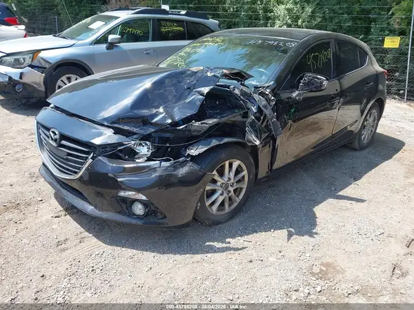 JM1BM1M79G1337765 2016 MAZDA 3 - Image 2