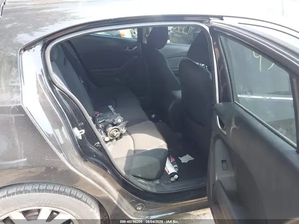 JM1BM1M79G1337765 2016 MAZDA 3 - Image 8