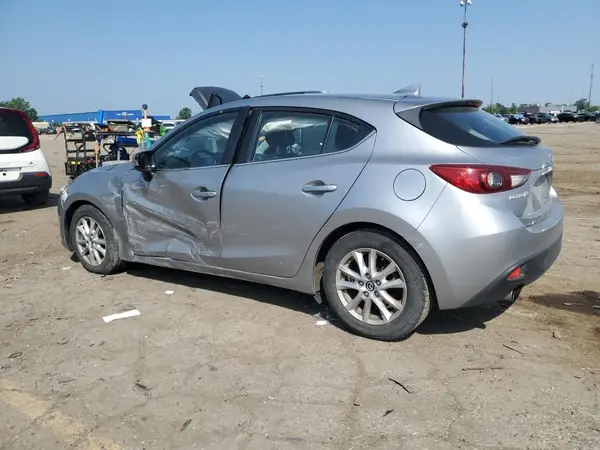 JM1BM1M7XG1333806 2016 MAZDA 3 - Image 2