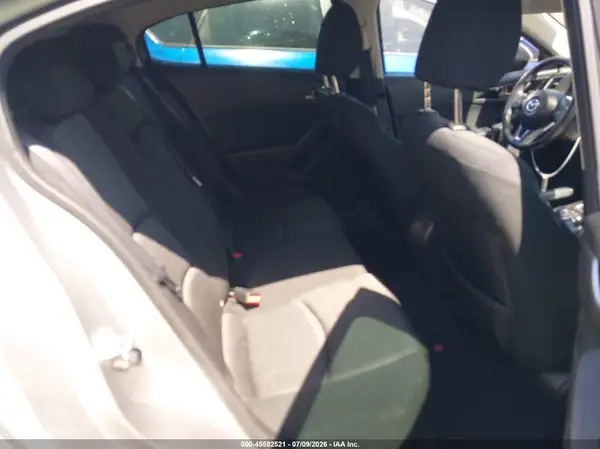 JM1BM1M7XG1349228 2016 MAZDA 3 - Image 8
