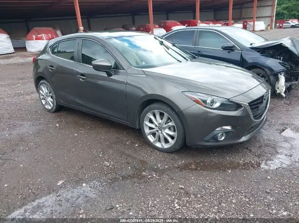 JM1BM1N33G1277798 2016 MAZDA 3 - Image 1