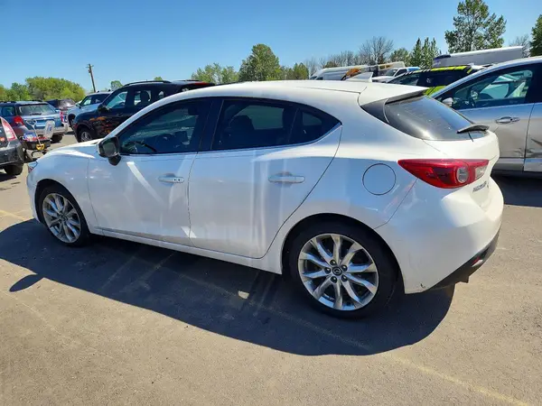JM1BM1N33G1340219 2016 MAZDA 3 - Image 2