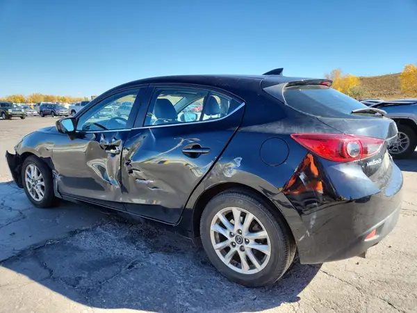 JM1BM1N71G1338021 2016 MAZDA 3 - Image 2